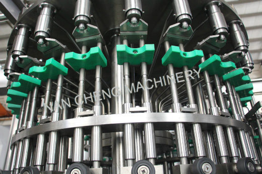 Automatic Plastic Bottle 3 in 1 Juice Hot Filling Machine / Equipment