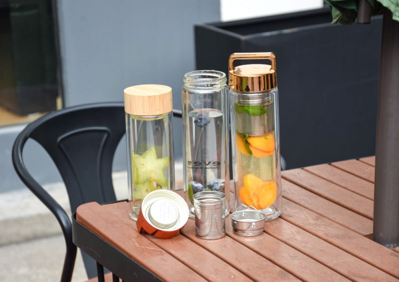 Eco-Friendly Leisure Drinkware Glass Water Bottle with Strainer FL3010