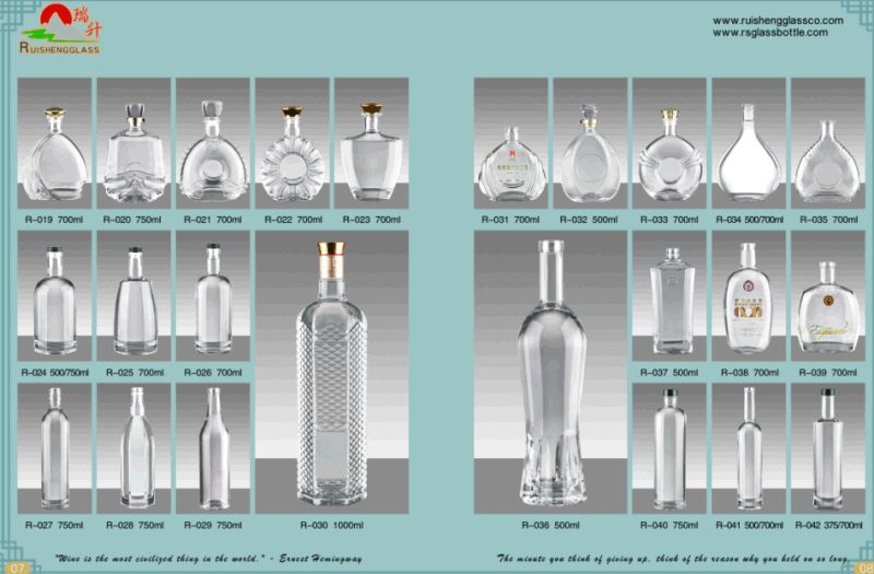 High Quality Slim Clear Glass Bottles with Cork Beverage Bottles Plant