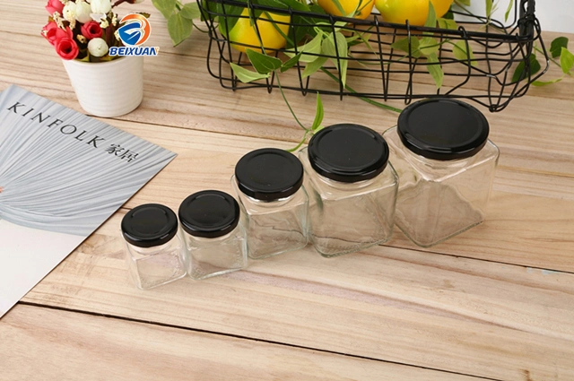 Hot Sale 500ml Transparent Glass Food Honey Bottle Jar Spice Jar with Cover