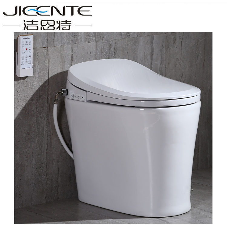 Hot Sale Luxury Intelligent Auto Operation Urea Cover Smart Toilets