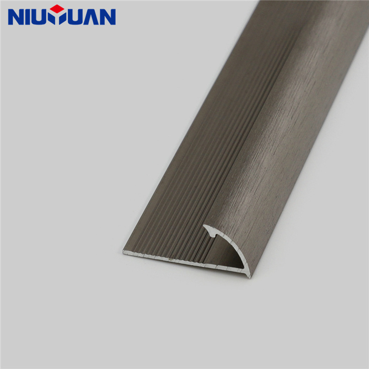 Niu Yuan Aluminum Brushed Nickel Outside Corner Tile Trim