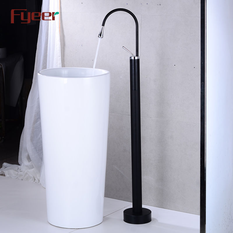 Fyeer Floor Mounted Basin Faucet in Black