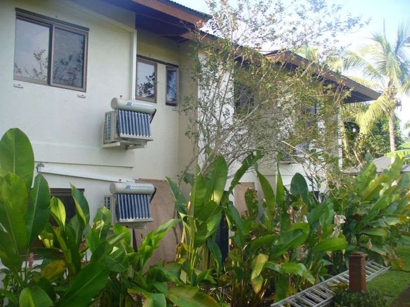 1.5 Ton Hybrid Wall Mounted Solar Air Conditioner