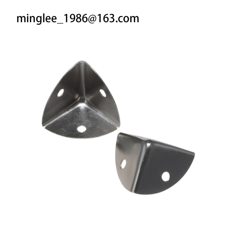 Corner Protector, Metal Corner Protector, Corner Guards, Triangular Flat Corner 3 Holes 26*26mm