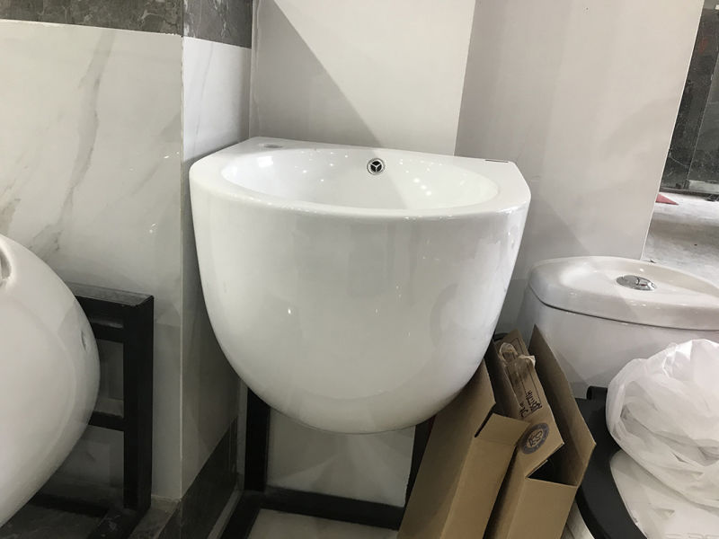 Wc Sanitary Ware The Best-Selling Round Wall Hung Basin