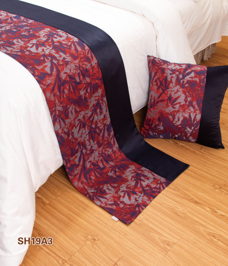 Shenone Luxury Hotel Bed Runner and Cushion for Linen Decoration