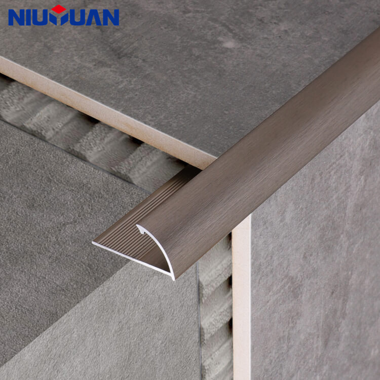 Niu Yuan Aluminum Brushed Nickel Outside Corner Tile Trim