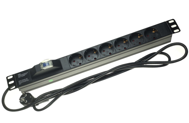 Le PDU Black Colour 19 Inch Germany Type Server Rack Mounted PDU