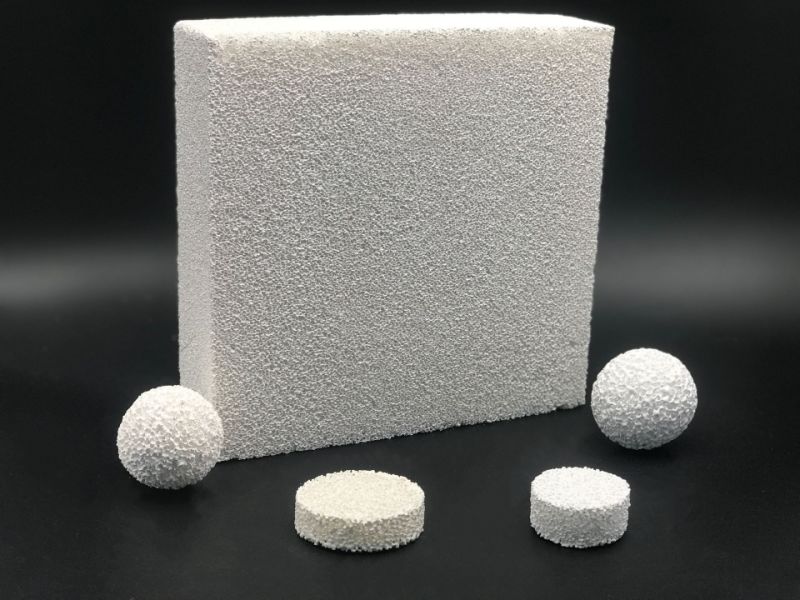 Round Hole Alumina Porous Ceramic Filter Extruded Honeycomb Ceramic Filter