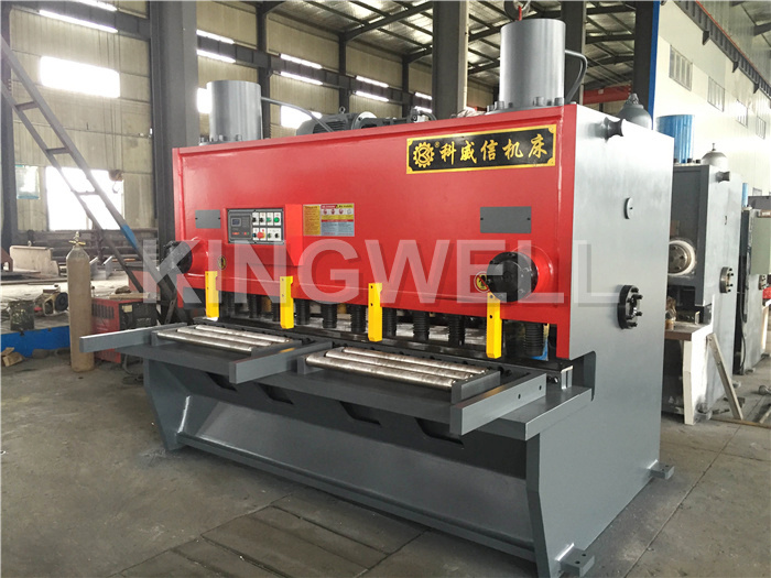 Kingwell Factory Metal Plate Cutting Machine Shearing Machine (QC11Y-20X2500)