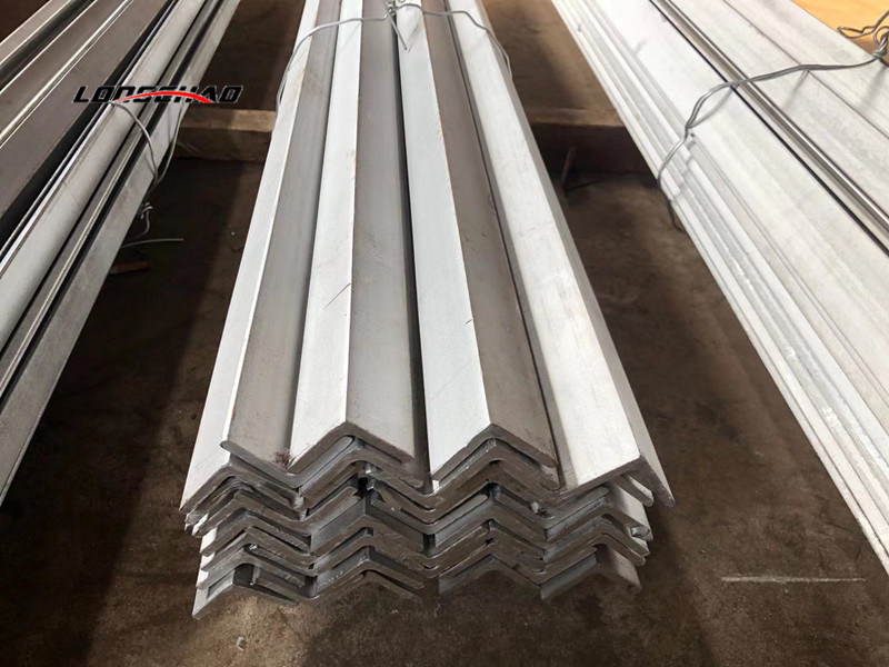 Hot Sale 304L Stainless Steel Angle Bar 30*3 30*4