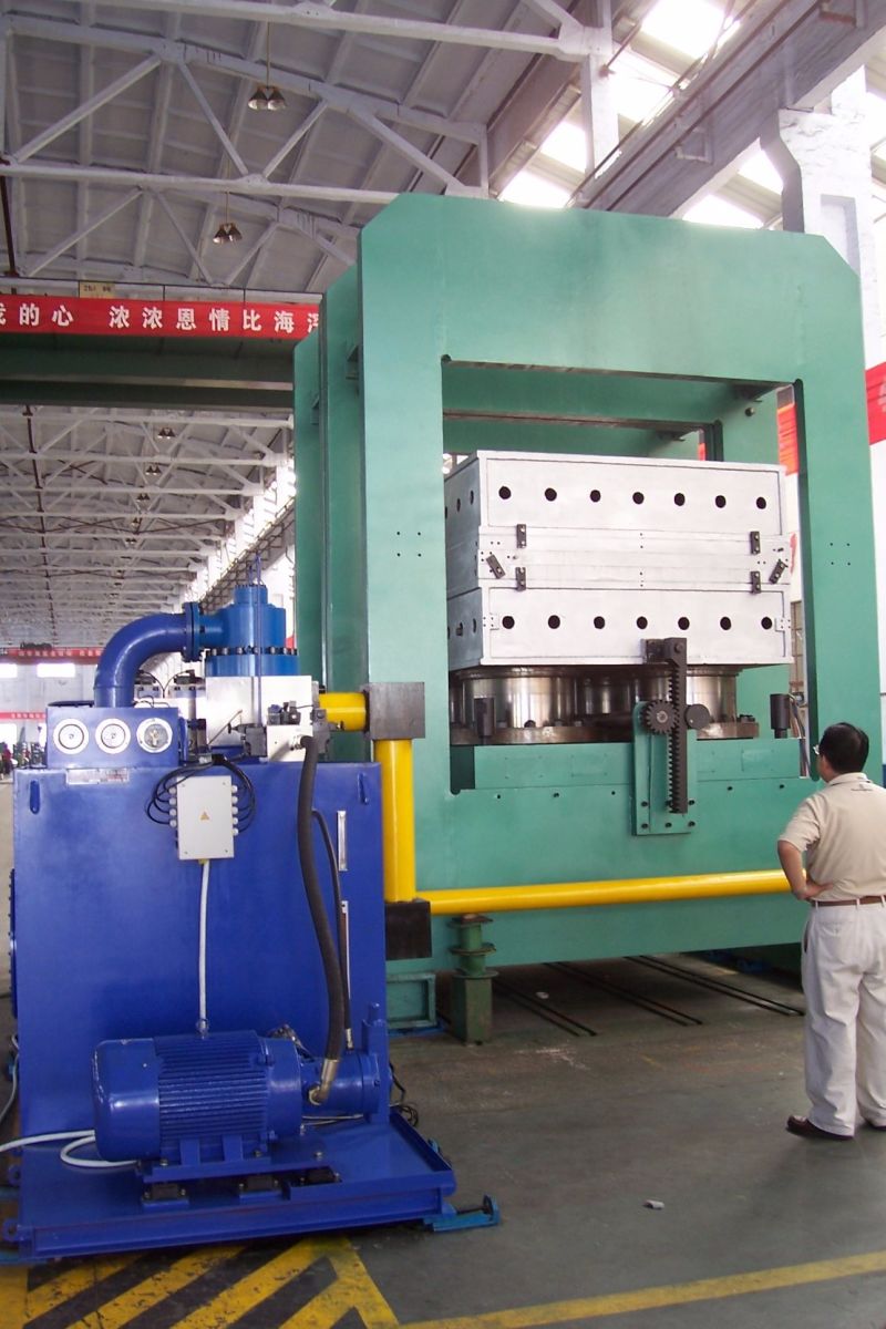 Rubber Plate Vulcanizer / Hydraulic Hot Press / Conveyor Belt Curing Press