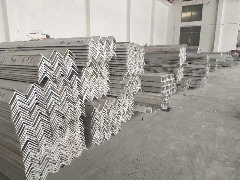 Hot Rolled 30*30*3 304 Stainless Steel Angle Bar