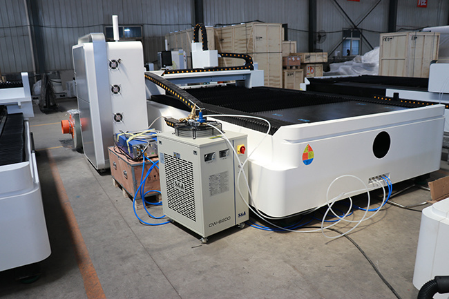 Jinan Cheap CNC Laser Metal Cutting Machine with Competitive Price