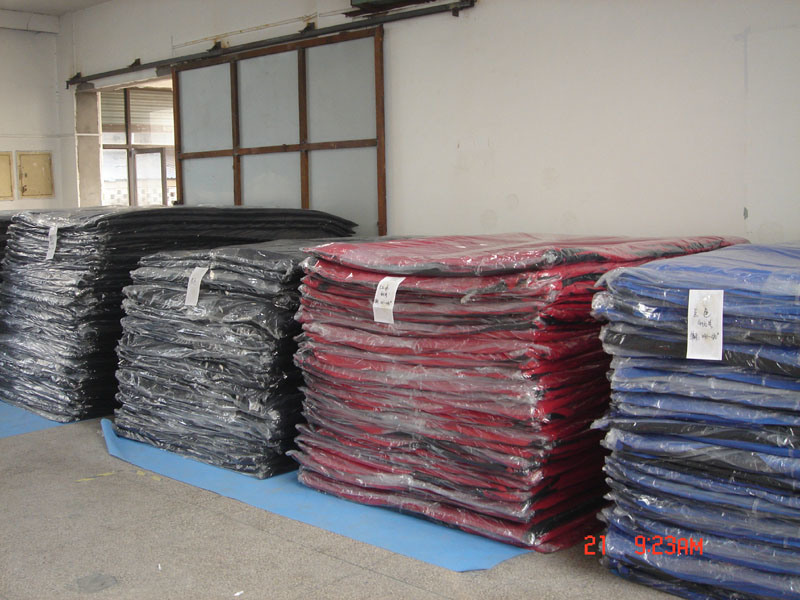 Neoprene Rubber Sheet, Neoprene Sheets, Neoprene Sheeting with Kinds of Color