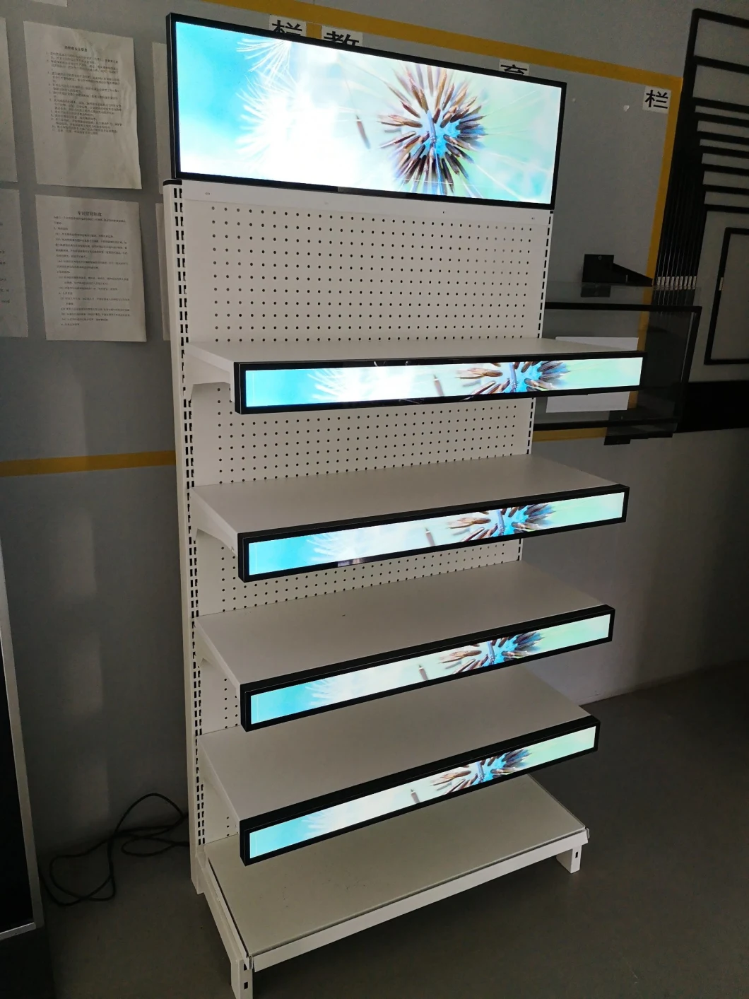 1200mm 47 Inch Stretched Android Version LCD Digital Signage with Cms Remote Control Software