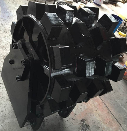 Rsbm 30-120mm Pin on Wheel Compactor for 1-50t Excavators