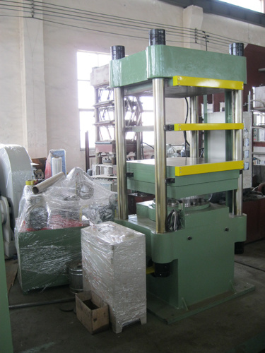 Rubber Machinery Plate Vulcanizing Press