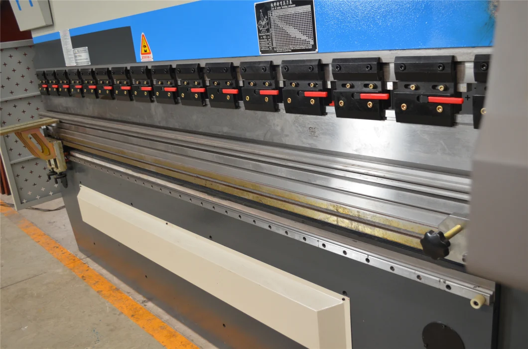 80 Ton 3200 Sheet Metal Plate Hydraulic Press Brake CNC Hydraulic Metal Sheet Bending Machine