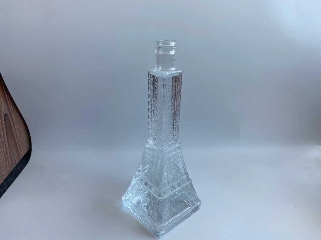 Custom Engraved Empty Crystal Spirits of Xo/Brand Alcohol/Whisky 500ml 750ml Vodka Glass Bottle