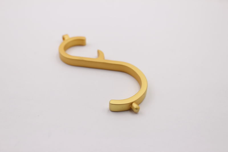 High Quality Metal Craft Gift Antibaterial Keychain Can Custom Logo