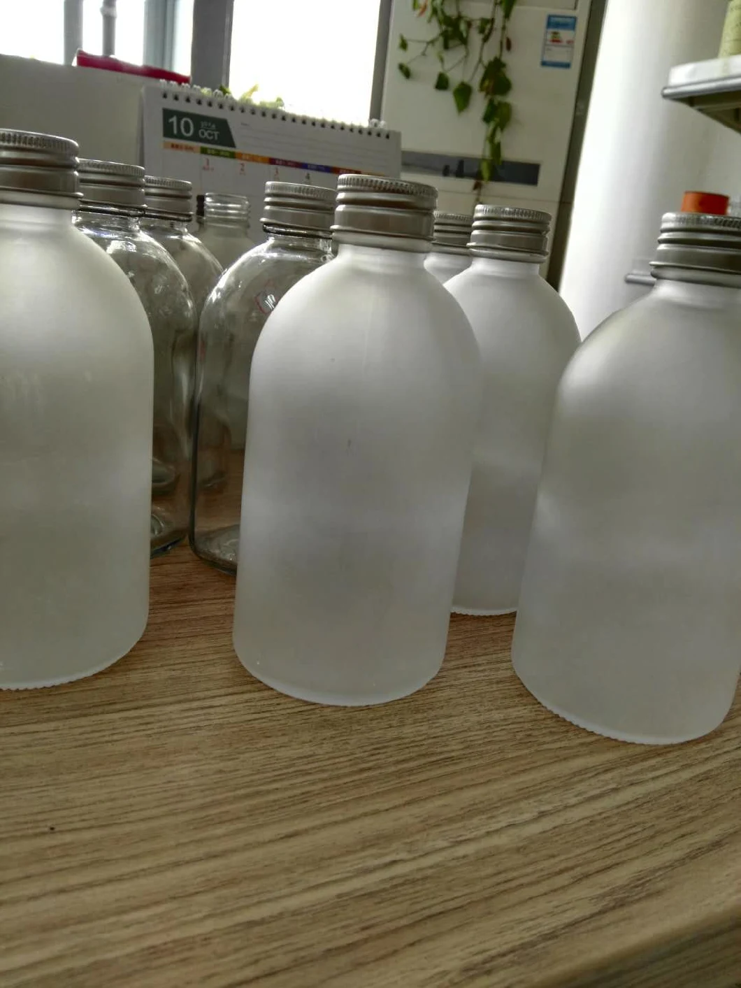 150ml 250ml 350ml 500ml Empty Round Glass Bottle Custom Juice Bottle/ Milk Bottle