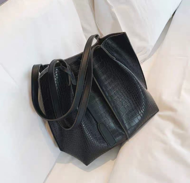 Large Capacity Croco Ladies Fashion Handbags
