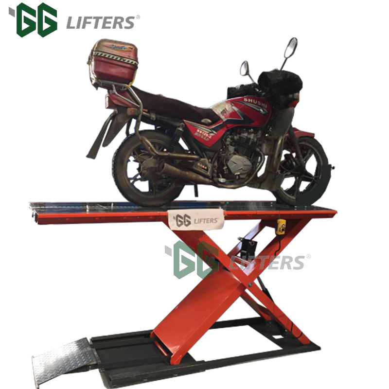 GG Lifters Hydraulic Scissor Motorcycle lift