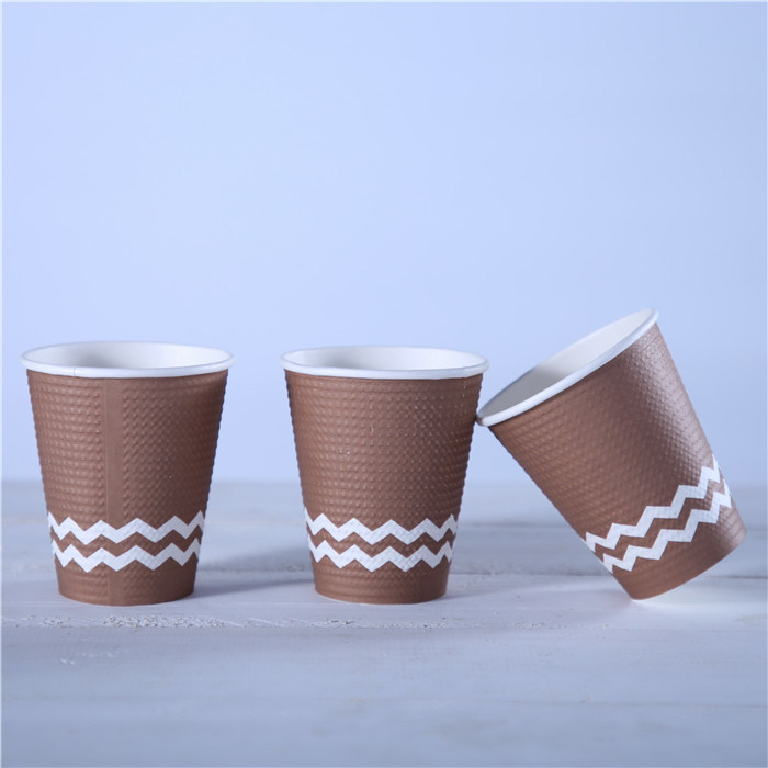 Recyclable Heat Insulation Embossed Paper Cup with Cover