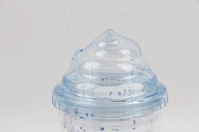 450ml Double Layer Straw   Ice Cup Freezer Cup with Ice Cream Lid and Letters Print