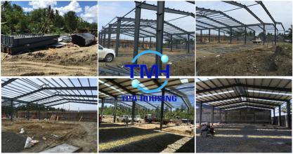 Steel Sheet Light Steel Structural Frame Workshop with Electric Rolling Gate