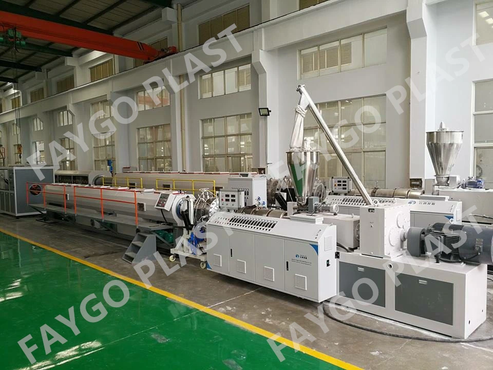 Electric Conduit PVC Pipe Making Machine / Water Supply PVC Pipe