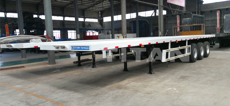 Titan 60 Tons Capacity Flatbed Trailer with Reinforced Landing Gear