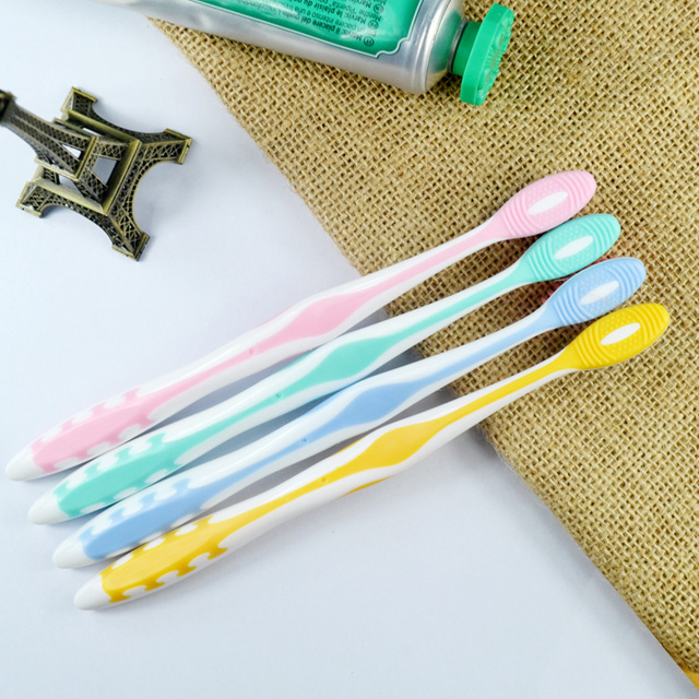 Fashion Spiral Bristles Oral Care Spiral Ultra Soft Toothbrush