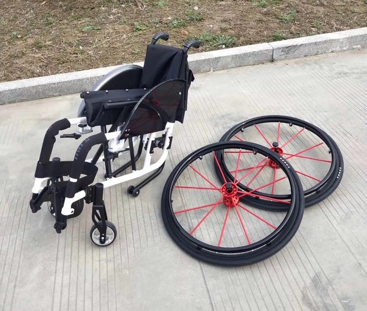 Lightweight Manual Sports Wheelchair for Elderly and Handicapped