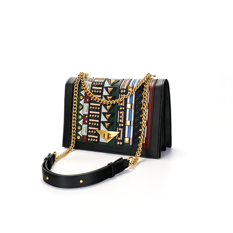 OEM Designer Fashion Women Bags for Custom Shoulder Rivet Handbags