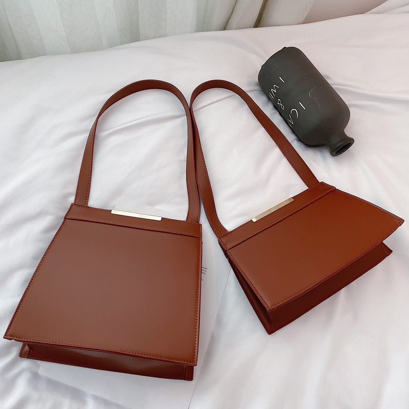 Women Bags Designer Girl PU Leather Purses Handbags Chains Crossbody Bags