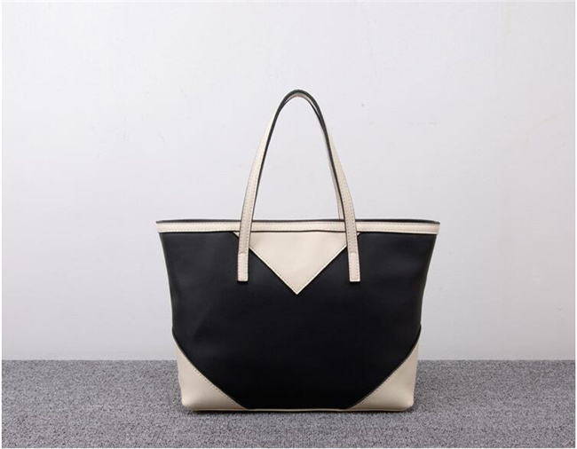 Guangzhou Factory Designer Ladies Handbags Women Fashion PU Leather Handbags