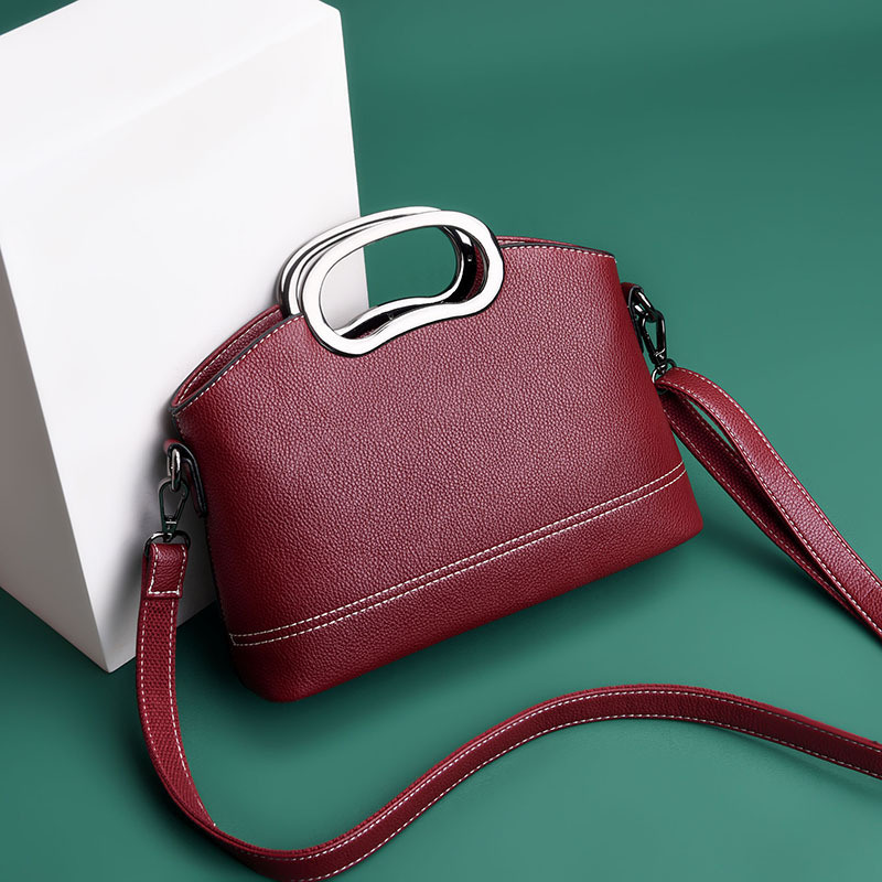 Korean Version of 2021 New Fashion Trend Shoulder Bag Soft Leather Handbag