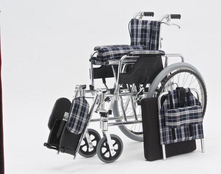 Comfortable Fold up Wheelchair with Headrest