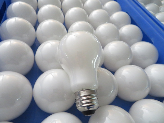 Amber with Ce RoHS, EMC, LVD LED Filament Lamp G45 4W E27/B22 480lm 170-240V