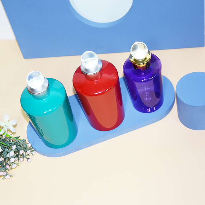 Cosmetic Packaging Plastic Bottle with Screw Cap for Personal Care (BF-300)