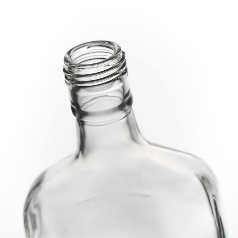 Glassware Factory High Quality Flat 275ml Glass Bottle for Liquor Packaging