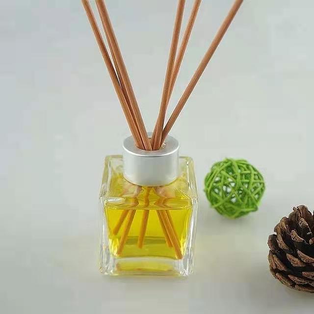 50ml/100ml/120ml//150ml / Cylindrical and Square Reed Diffuer Glass Bottle