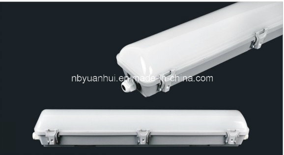 5 Foot Residential Plastic Housing and Diffuser LED Tri-Proof Lamp