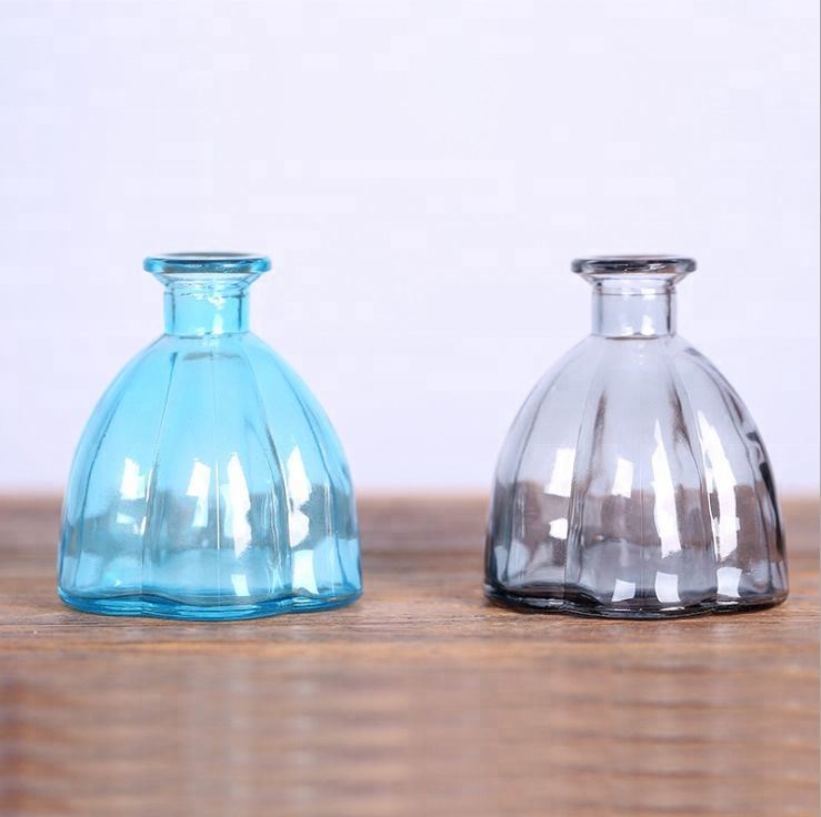 Small Colorful Pumpkin Shape Glass Bottle