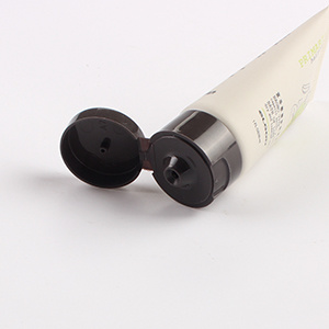 FDA Offset Printing Screw Cap Cosmetic See Through Tube Packaging with Sponge
