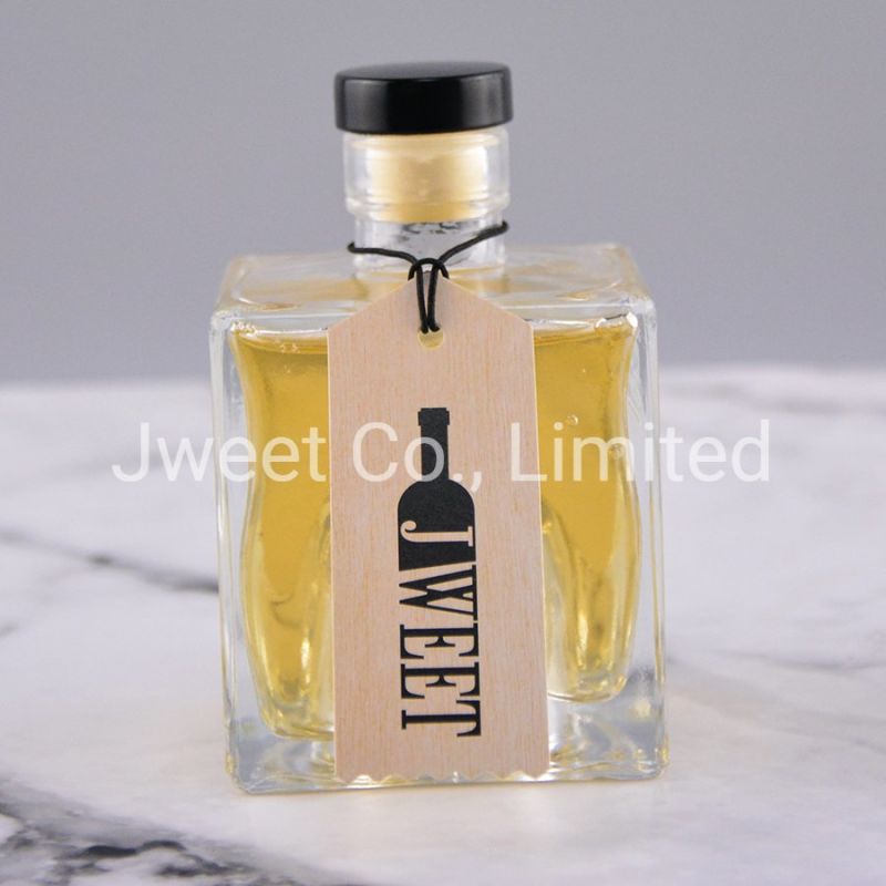 Fancy Customized Clear Square Spirits and Wine Glass Bottle 200ml