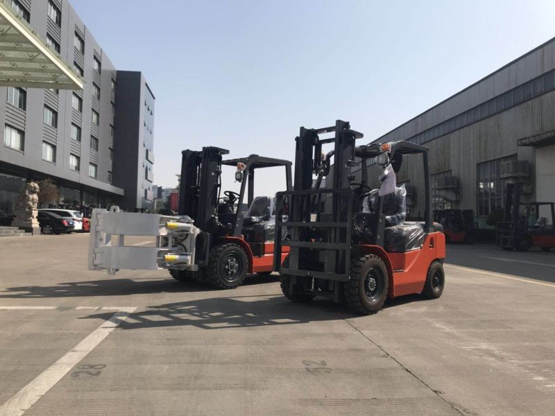 Hot Sale! ! Used Tcm 3 Ton Forklift/ Used Forklift/ Triplex/ Paper Roll Clamp